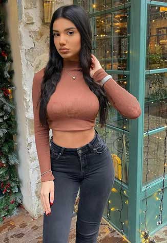 VIP call girls in Mumbai